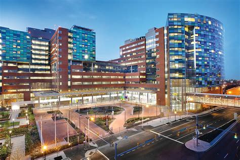 Johns Hopkins Hospital ranked among nation's best hospitals by 'U.S. News' | Hub