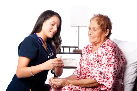 When To Get An In-Home Nurse For A Loved One - AgingInPlace.org