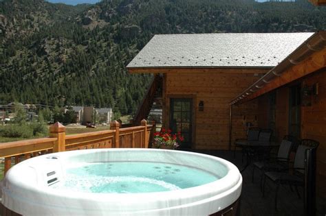 13 Romantic Colorado Hotels with Private Hot Tubs