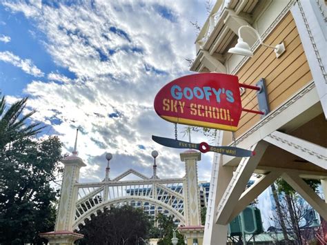 Goofy's Sky School Overview | California Adventure Attractions - DVC Shop