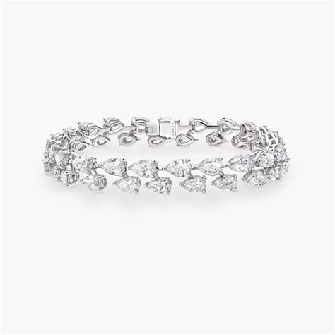 Pear Shape Diamond Bracelet, white gold | Graff