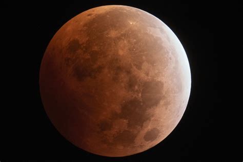 Views of Wednesday Morning's Amazing Total Lunar Eclipse from Around ...