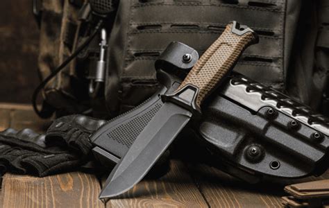 A Military Pilots Guide to Survival Knives