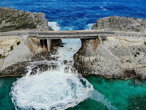 A Landmark Of The Caribbean: The Glass Window Bridge Built In 1963 | Learn Glass Blowing