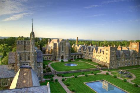 Resort-Like College Campuses | Travel Channel Blog: Roam | Travel Channel