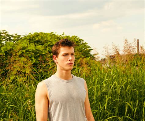 Harris Dickinson Gives A Haunting Debut Performance In ‘Beach Rats’