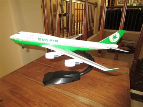 BOEING 747-400, EVA Air, 1/172 scale, with stand and landing gear. $94.94 - PicClick