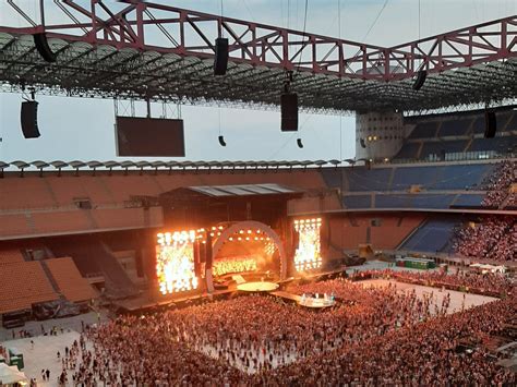 Concert History of Stadio San Siro Milano, Lombardia, Italy (Updated ...