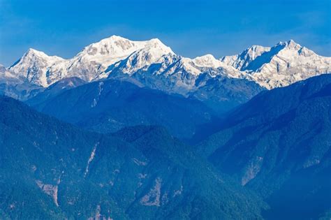 Premium Photo | Kangchenjunga mountain view