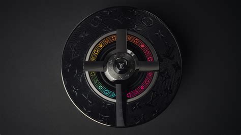 Louis Vuitton’s Horizon Light Up Speaker Emits 360-Degrees of Sound ...