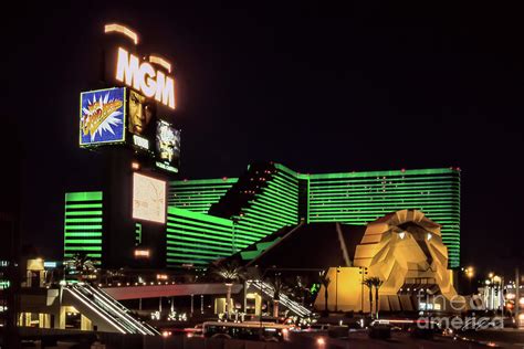 MGM Grand Casino Original Lion Entrance Tyson VS Holyfield at Night ...