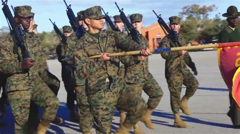 U.S Marines Boot camp - Final Drill - YouTube