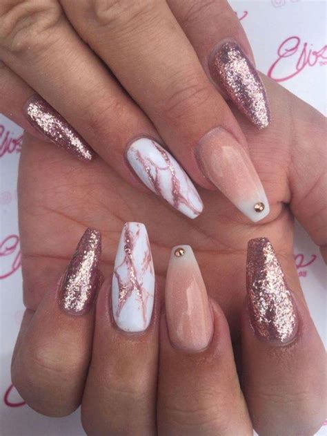 Beautiful Acrylic Nail Designs Ideas 10 #acrylicnaildesigns | Rose gold nails glitter, Gold ...