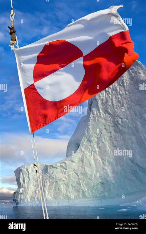 Greenland flag hi-res stock photography and images - Alamy