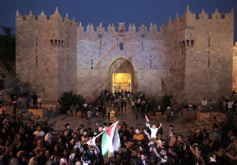 Israel and Stuff » Israel Police clash with disruptive Palestinian protest in Jerusalem Israel ...