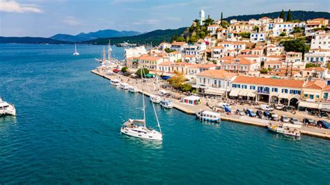 Corinth Canal & Saronic Gulf Flotilla - Seafarer Cruising & Sailing ...