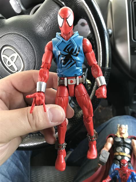 Scarlet Spider : r/MarvelLegends