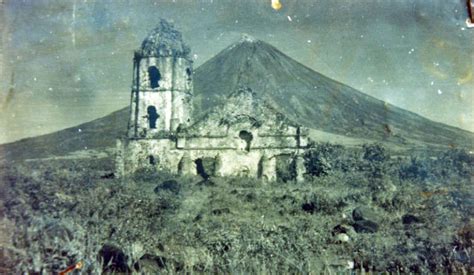 Cagsawa Ruins - Travel to the Philippines