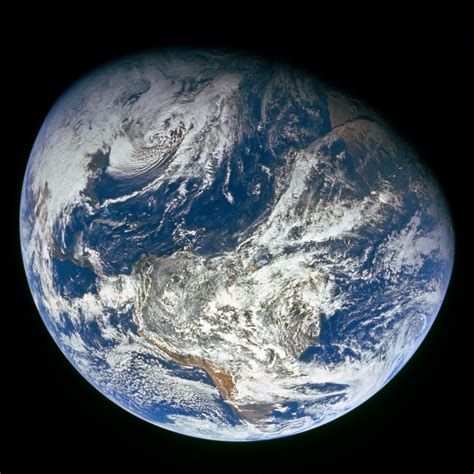 NASA Visible Earth: Earth Viewed by Apollo 8