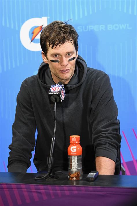 10 photos of Tom Brady looking sad at the Super Bowl - SBNation.com