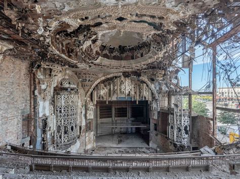 Detroit's Iconic Abandoned United Artist Theater — Abandoned Central