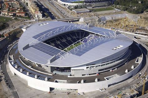 Estádio do Dragão | Invicta de Azul e Branco