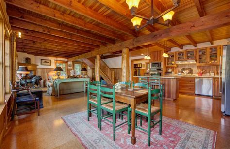 Acadia Cottage Rentals (Bar Harbor, ME) - Resort Reviews ...