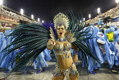 10 Absolutely Gorgeous Photos Of Rio's Carnival | HuffPost