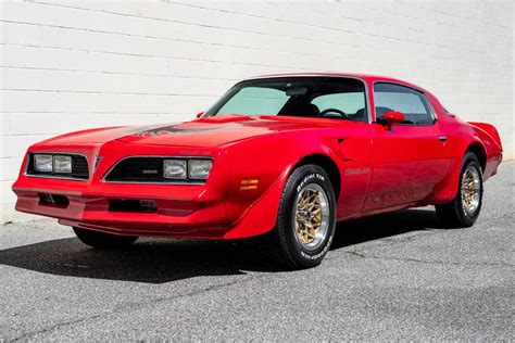 1977 Pontiac Firebird Trans Am Hardtop Coupe 4-Speed for sale on BaT Auctions - sold for $17,250 ...