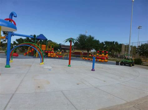 Splash Pad Equipment - Park Place Recreation Designs