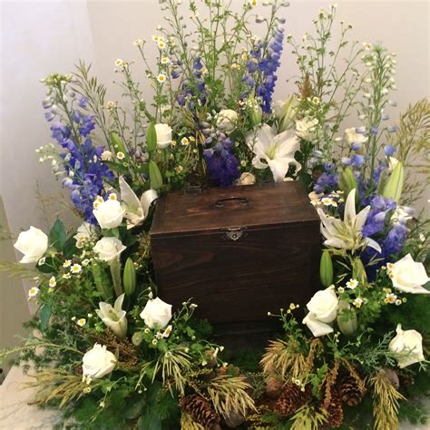 Funeral Floral Arrangements for a Peaceful Farewell