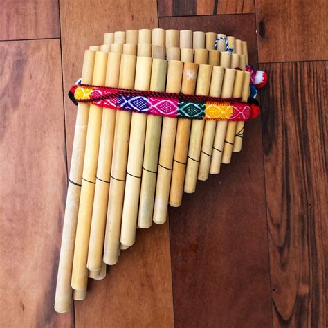 PAN FLUTE MEDIUM SIZE