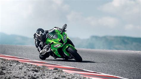 2019 Kawasaki Ninja ZX-10RR - Gallery | Top Speed