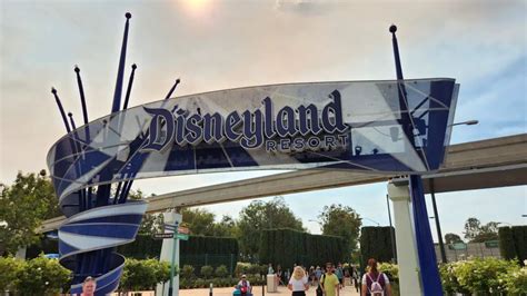 Disneyland Resort Announces New Updates, Special Offers, and More for ...