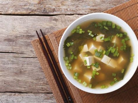 Miso Soup: 10 Health Benefits of Miso Soup