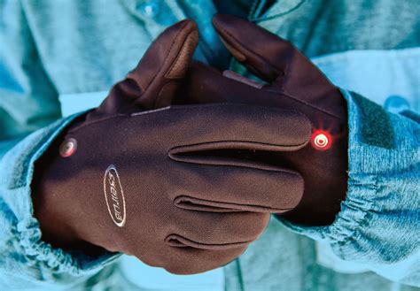 Best Heated Gloves 2020 - Reviews and Top Picks