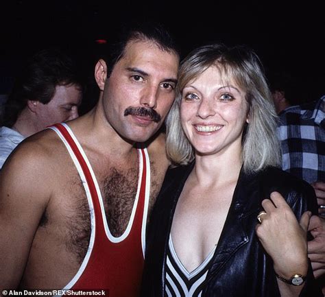 EPHRAIM HARDCASTLE: Freddie Mercury's girlfriend Mary Austin asks for £ ...