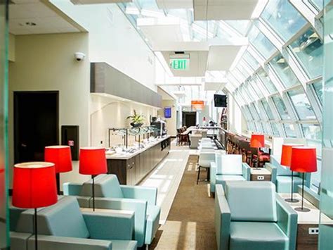 Wingtips Lounge St. Louis STL Airport Lounges Terminal 2 St Louis MO ...