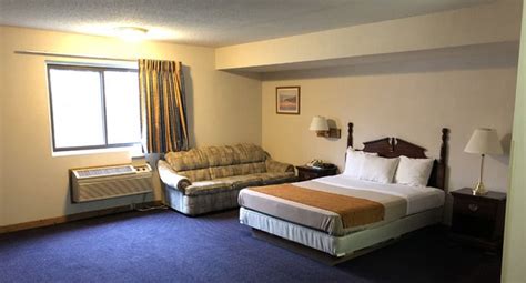 Denison Inn and Suites | Denison, Iowa | Travel Iowa