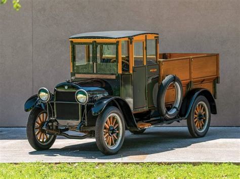 1923 Reo Speed Wagon | Retro cars, Vintage trucks, Classic cars trucks