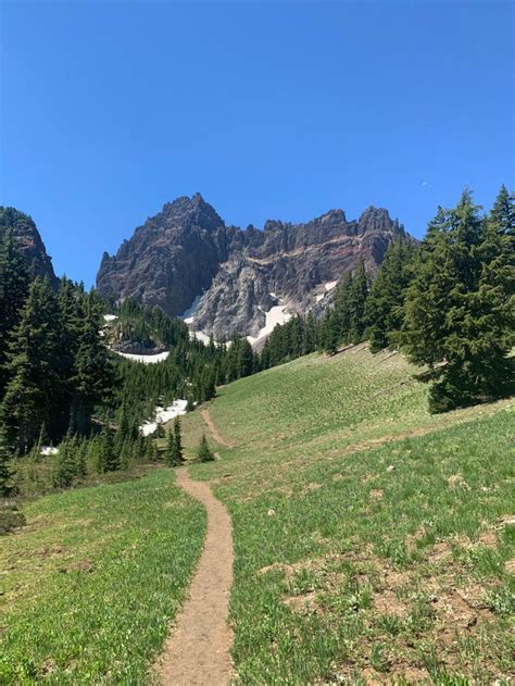 Went hiking in central Oregon : r/oregon