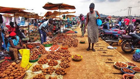 Biggest Market in Kalerwe Kampala Uganda African Walk Videos - YouTube