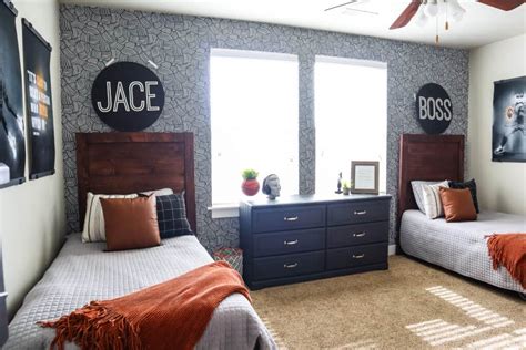 Create the Ultimate Sports-Themed Bedroom for Your Athlete - Practical ...