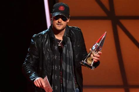 Eric Church Finally Finds His Niche, Wins Album of the Year Award at ...