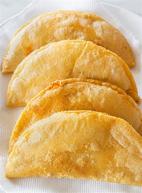 Quesadillas Fritas, la verdadera receta de comida callejera mexicana.