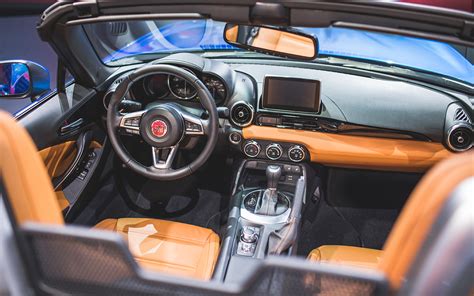 Image gallery of 2017 fiat spider interior - #1/8