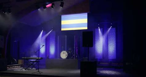 Best Church Stage Design Ideas for Large and Small Churches - REACHRIGHT