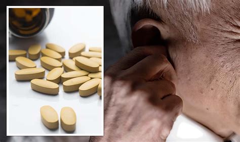 Vitamin B12 deficiency: Tinnitus could be a sign - foods to eat to ...