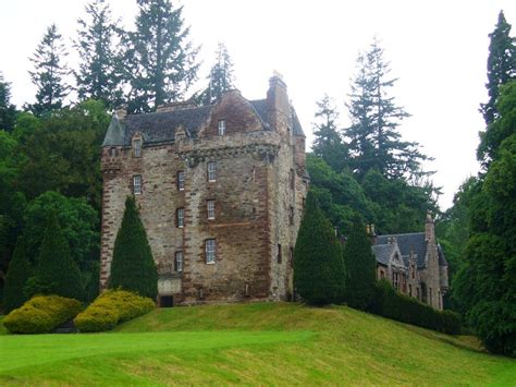 Castle Leod, Scotland, the seat of the MacKenzie Clan | Scotland castles, Scottish castles, Castle