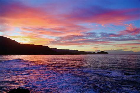 Hawaiian Sunrise Photograph by Susan Vizvary Photography | Pixels